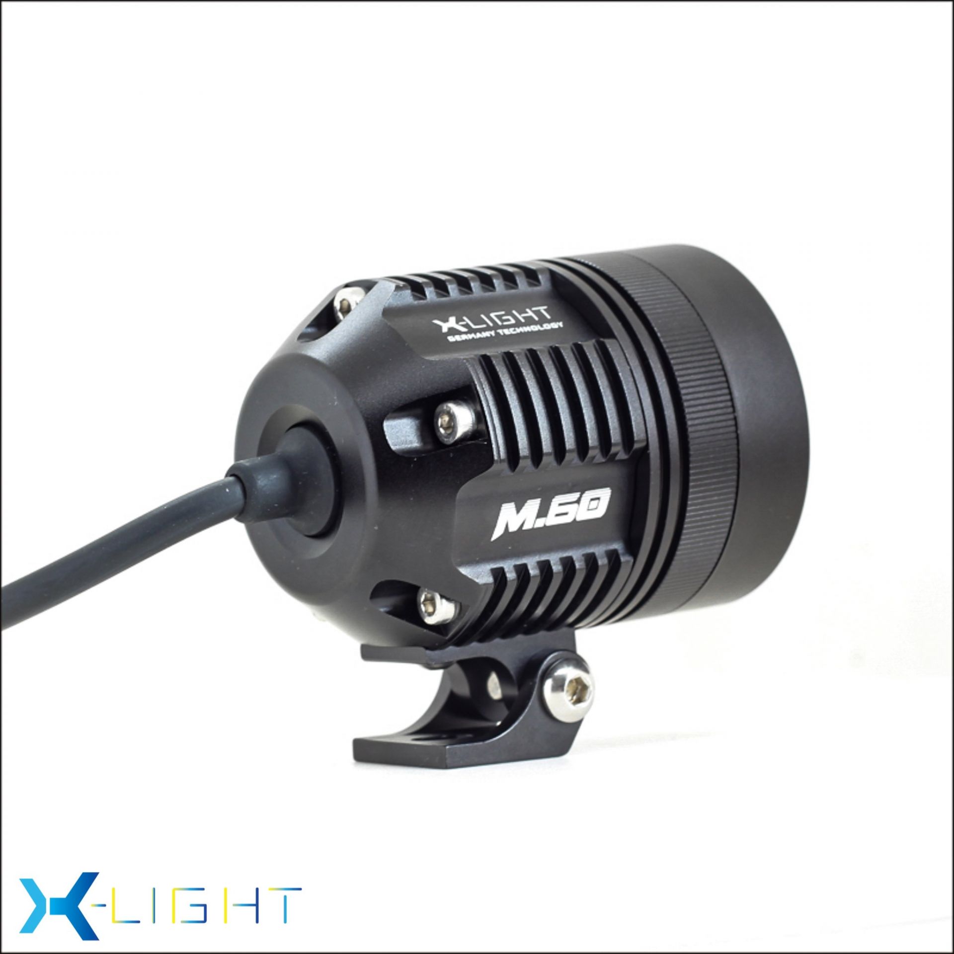 ĐÈN TRỢ SÁNG X-LIGHT M60